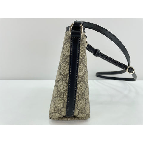 GUCCI GG Emblem Shoulder Bag black WS34204