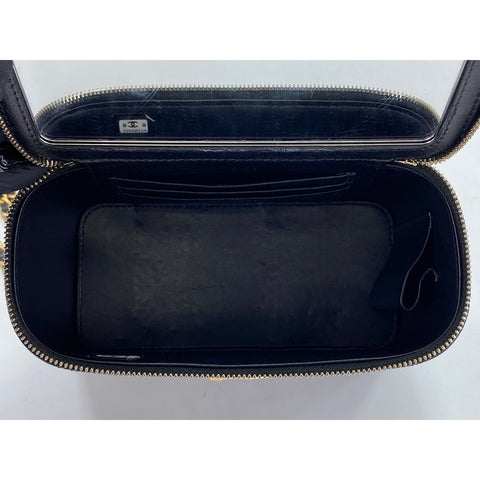 CHANEL Matelasse Shoulder Bag black WS34207