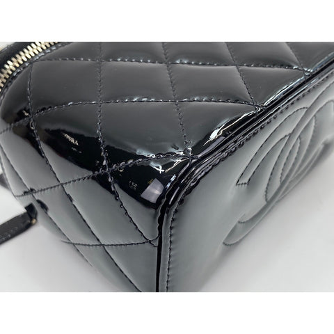 CHANEL Matelasse Shoulder Bag black WS34207