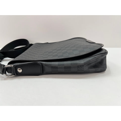 LOUIS VUITTON Daniel Shoulder Bag black WS34219