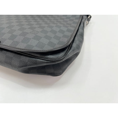 LOUIS VUITTON Daniel Shoulder Bag black WS34219