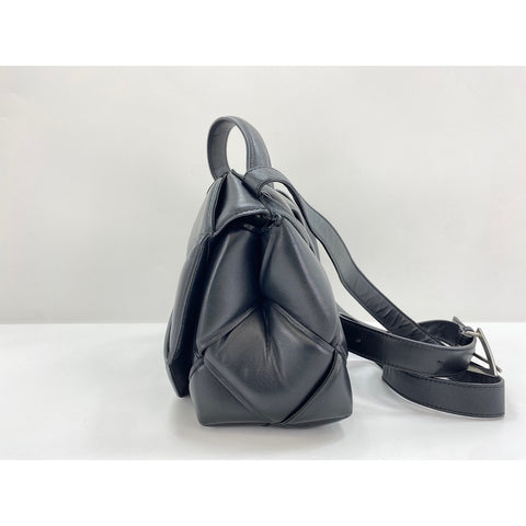 BOTTEGAVENETA Padded top handle Shoulder Bag black WS34237