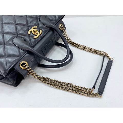 CHANEL Matelasse Handbag black WS34240