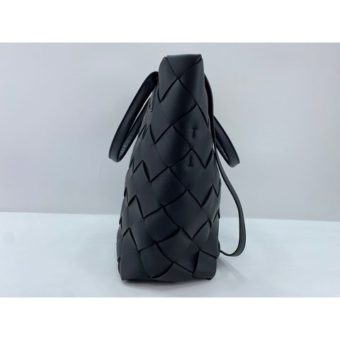 BOTTEGAVENETA Shoulder Bag black WS34244
