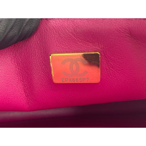 CHANEL Mini Matelasse Shoulder Bag pink WS34275