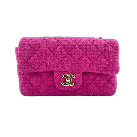 CHANEL Mini Matelasse Shoulder Bag pink WS34275