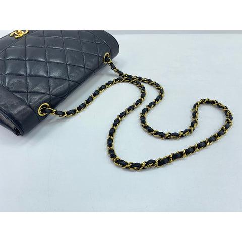 CHANEL Shoulder Bag black WS34276