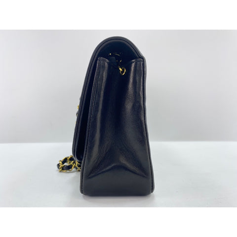 CHANEL Shoulder Bag black WS34276
