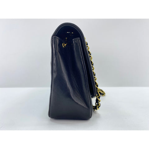 CHANEL Shoulder Bag black WS34276