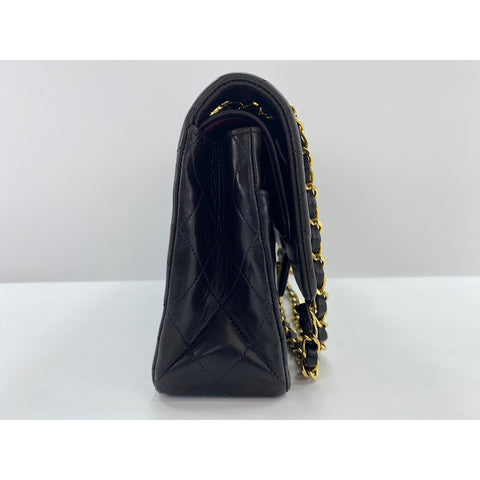 CHANEL Matelasse Umhängetasche schwarz WS34277