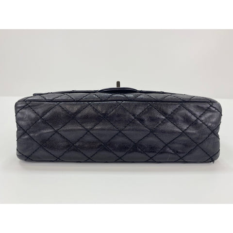 CHANEL Matelasse Umhängetasche schwarz WS34284