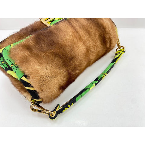 FENDI baguette Shoulder Bag green WS34303