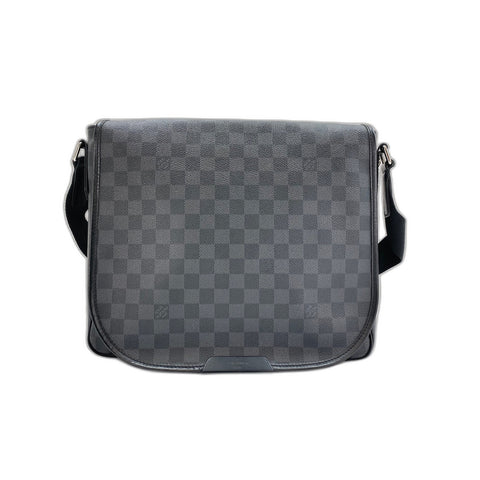 LOUIS VUITTON Daniel Umhängetasche schwarz WS34312