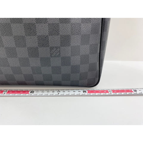 LOUIS VUITTON Daniel Umhängetasche schwarz WS34312
