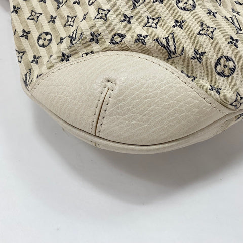 LOUIS VUITTON Marina PM Handbag white WS34342