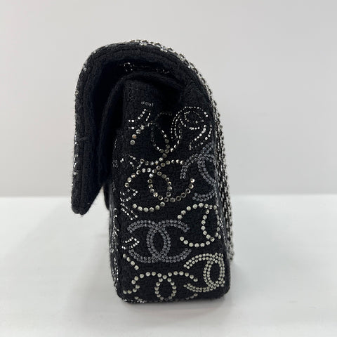 CHANEL Shoulder Bag black WS34350