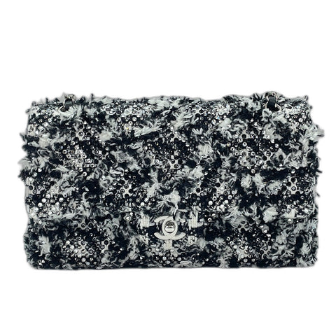 CHANEL Shoulder Bag black WS34354