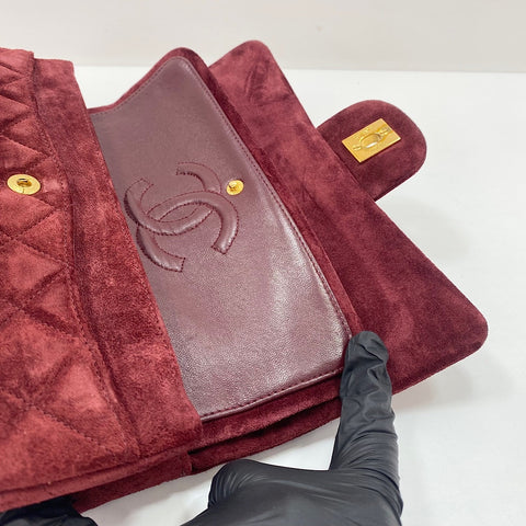 CHANEL Matelasse 23 Shoulder Bag wine-red WS34358