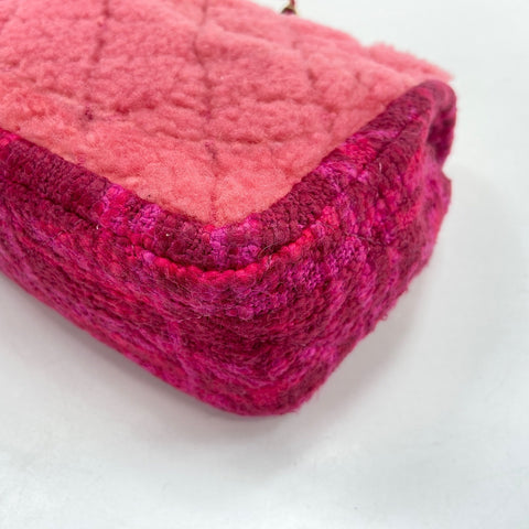 CHANEL Mini Matelasse Shoulder Bag pink WS34729