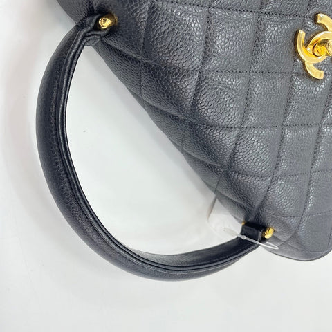 CHANEL Matelasse Medium Handbag black WS34733