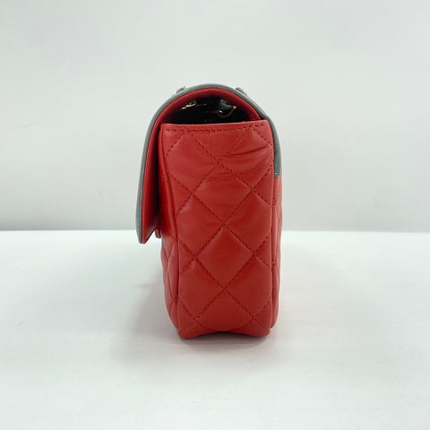 CHANEL Matelasse Shoulder Bag Red WS34748
