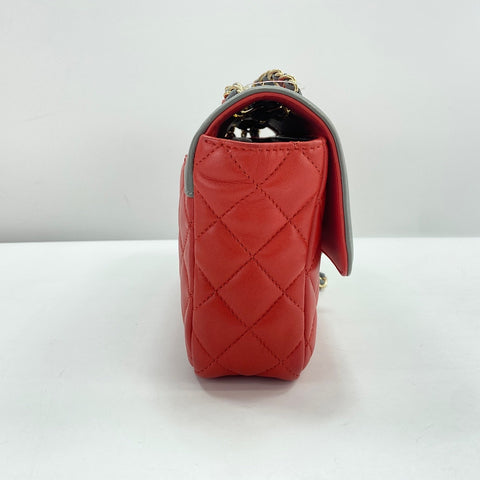 CHANEL Matelasse Shoulder Bag Red WS34748