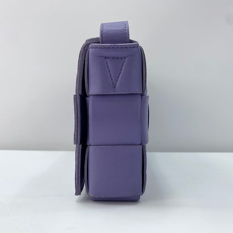 BOTTEGAVENETA cassette Shoulder Bag purple WS34755