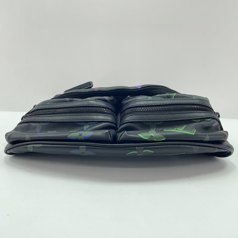 LOUIS VUITTON Comet Bumbag body bag black WS34782