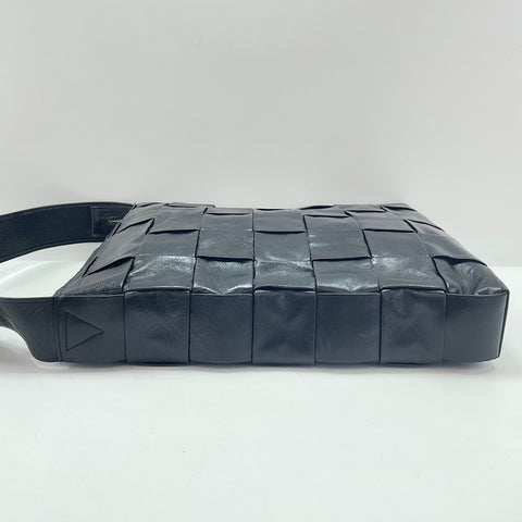 BOTTEGAVENETA cassette Messenger bag black WS34798
