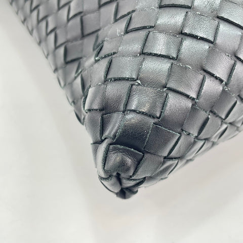 BOTTEGAVENETA INTRECCIATO Shoulder Bag black WS34799