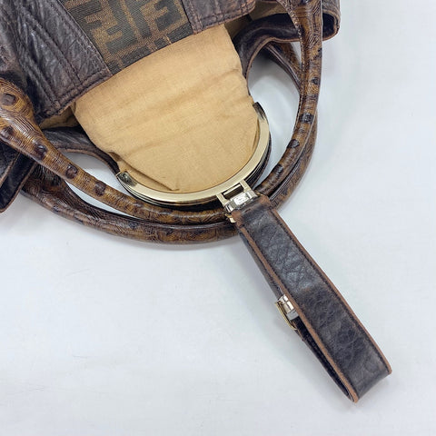 FENDI spy Handbag Brown WS34820