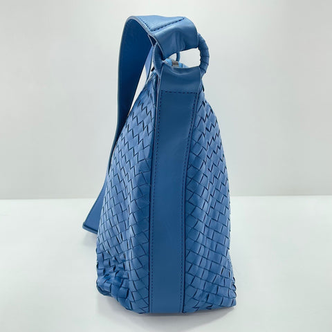 BOTTEGAVENETA INTRECCIATO Shoulder Bag blue WS34843