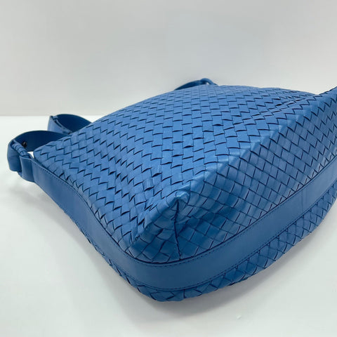 BOTTEGAVENETA INTRECCIATO Shoulder Bag blue WS34843