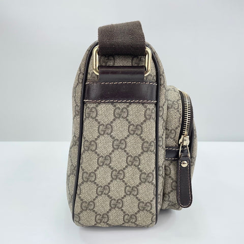 GUCCI GG plus Shoulder Bag beige WS34845