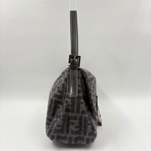 FENDI Manbucket Handbag gray WS34898