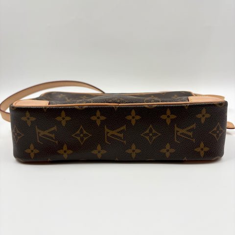 LOUIS VUITTON Trocadero PM Shoulder Bag Brown WS34933