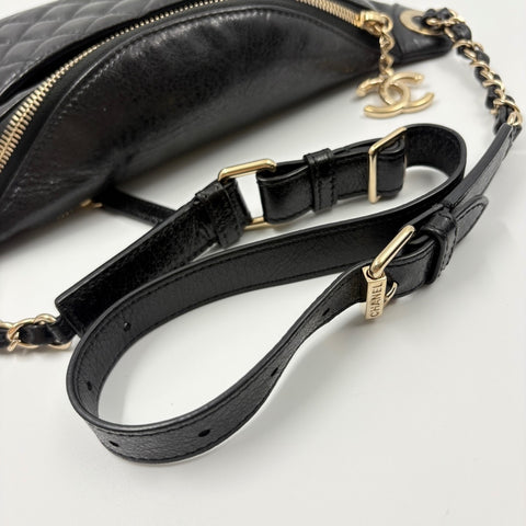 CHANEL Matelasse body bag black WS34935