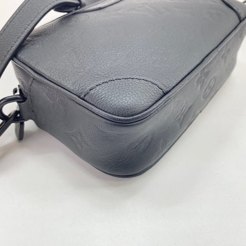LOUIS VUITTON Trocadero Wearable Wallet Shoulder Bag black WS34963