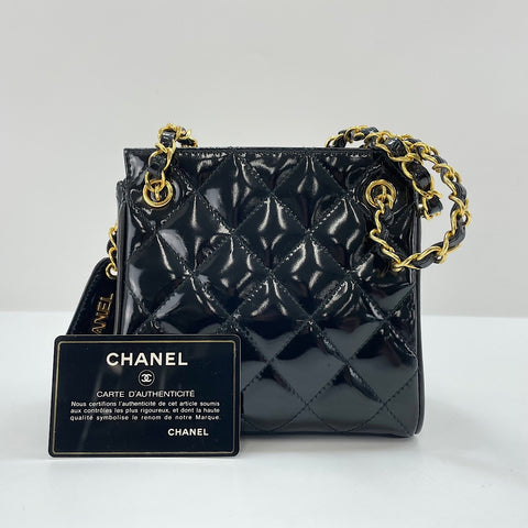 CHANEL Matelasse Shoulder Bag black WS34980