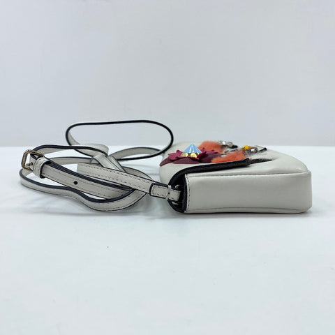 FENDI Micro bucket Shoulder Bag white WS34992