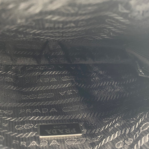 PRADA Re-edition Handbag black WS35004