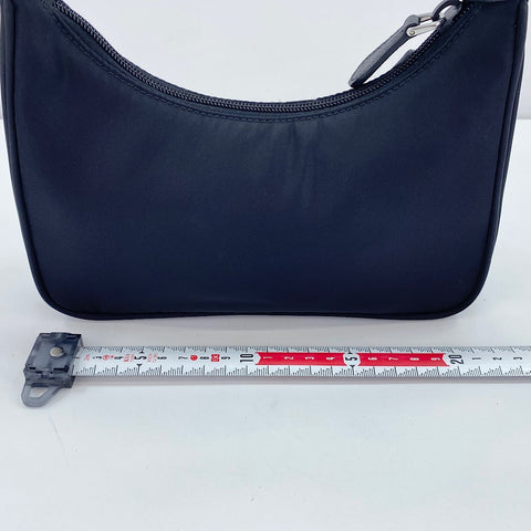 PRADA Re-edition Handbag black WS35004