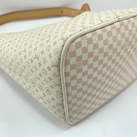 LOUIS VUITTON All-in BB Handbag white WS35033