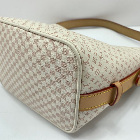 LOUIS VUITTON All-in BB Handbag white WS35033