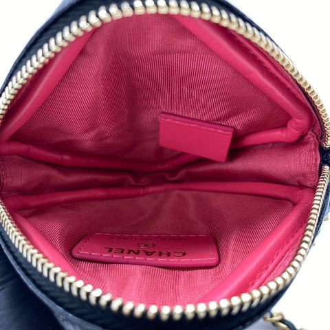 CHANEL Matelasse Shoulder Bag black WS35039
