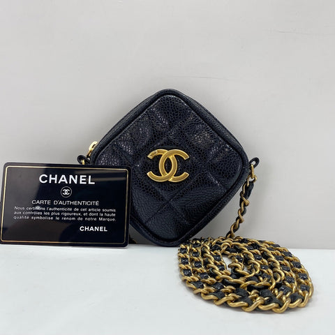 CHANEL Matelasse Shoulder Bag black WS35039