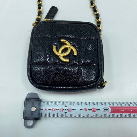 CHANEL Matelasse Shoulder Bag black WS35039