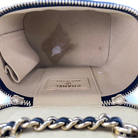 CHANEL Matelasse Shoulder Bag black WS35044