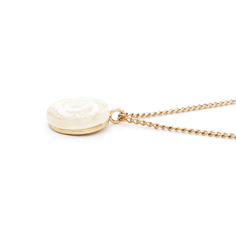 Chanel Coco Mark Round Necklace Gold WS3575