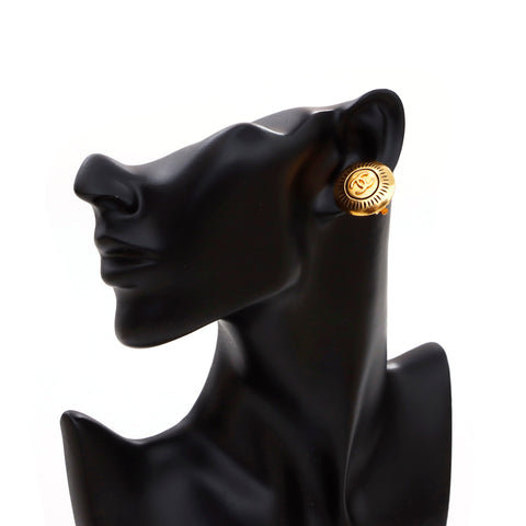 Chanel Coco Mark Round 1996 Gold Ohrringe WS3861